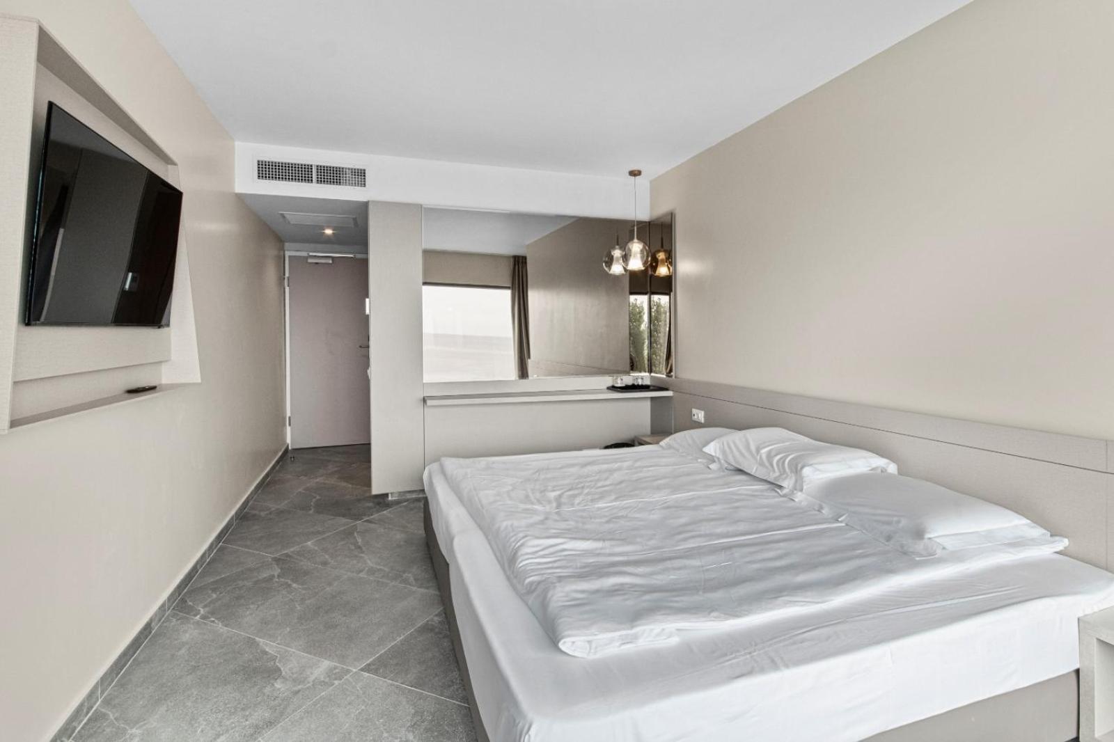 Hotel Atena*** Сатурн Экстерьер фото